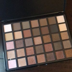 Eyeshadow Palette